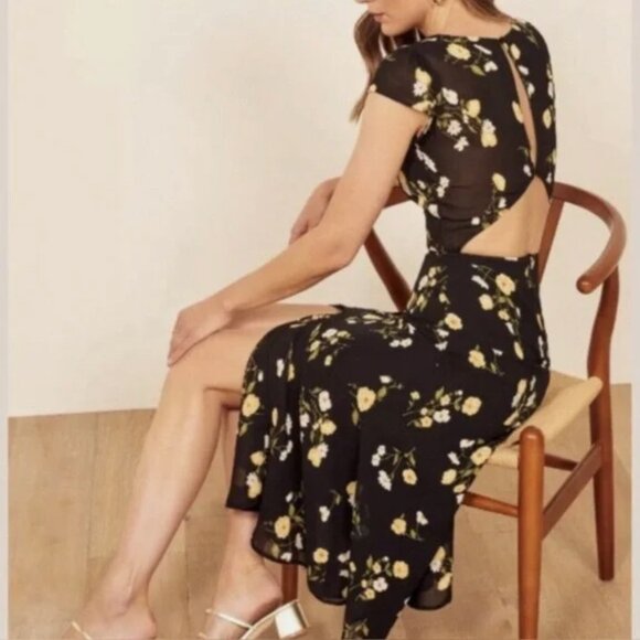 Reformation Dresses & Skirts - REFORMATION Wellfleet Black Floral Print V-Neck Cutout Back Midi Dress Size 4